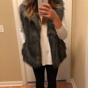 C. Wonder, Fur Vest